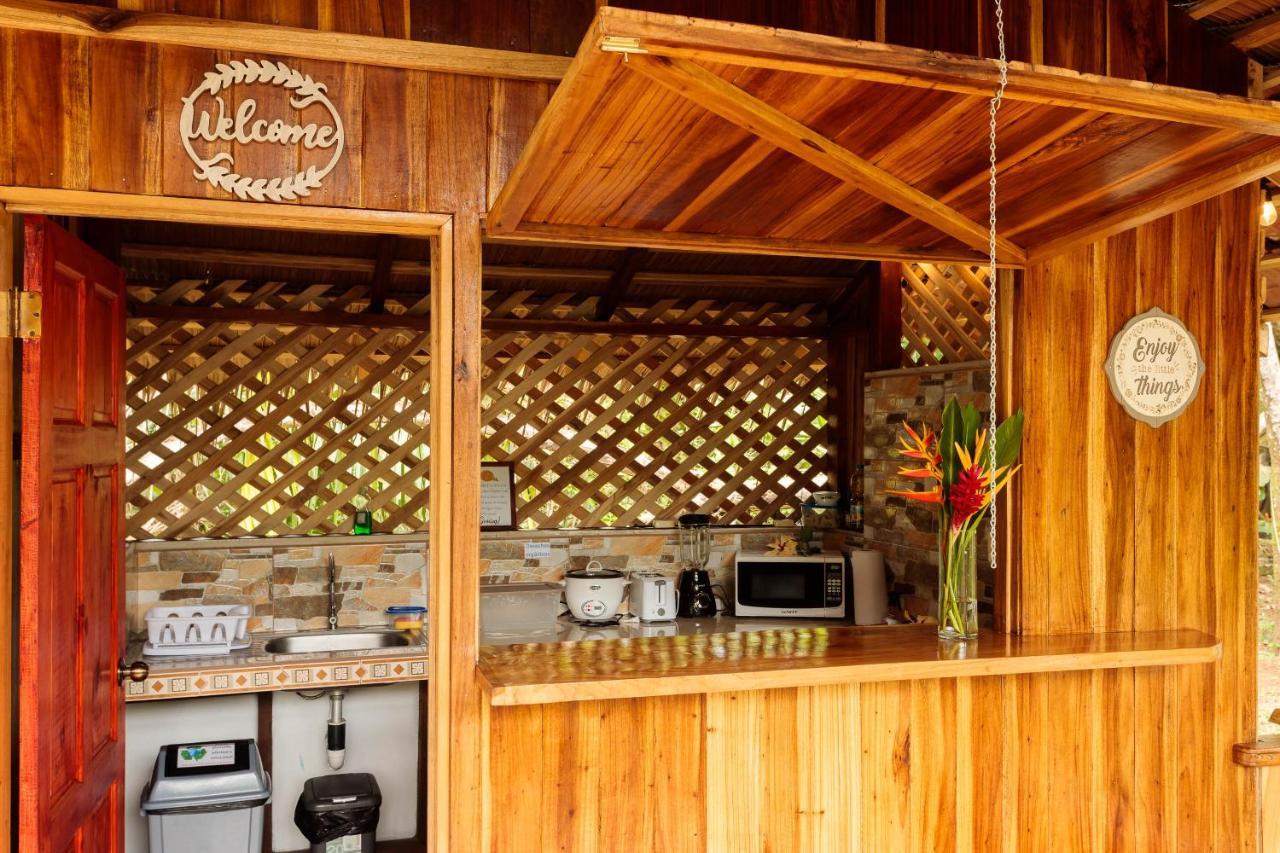 Bungalows Aché Cahuita Exterior foto