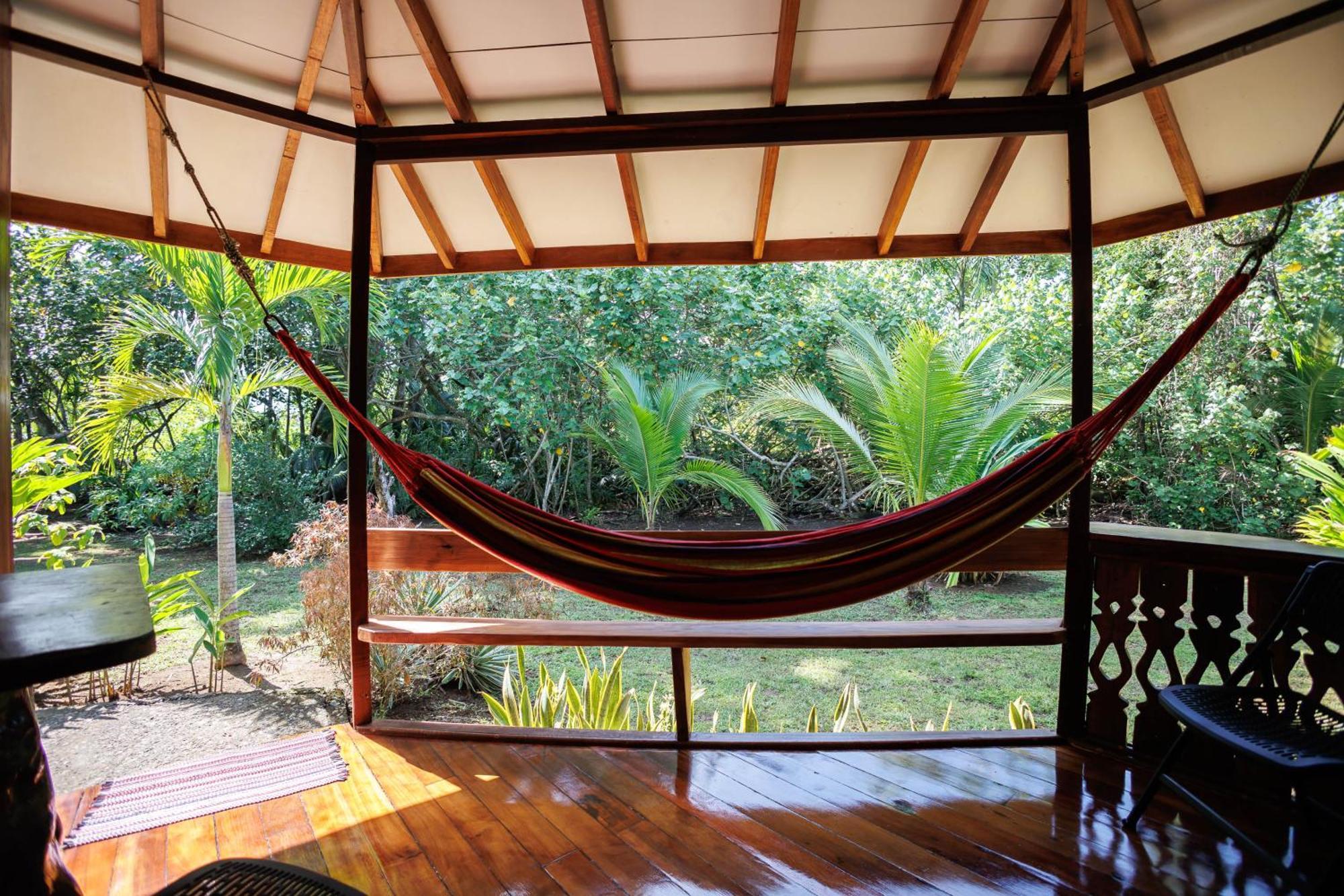 Bungalows Aché Cahuita Exterior foto
