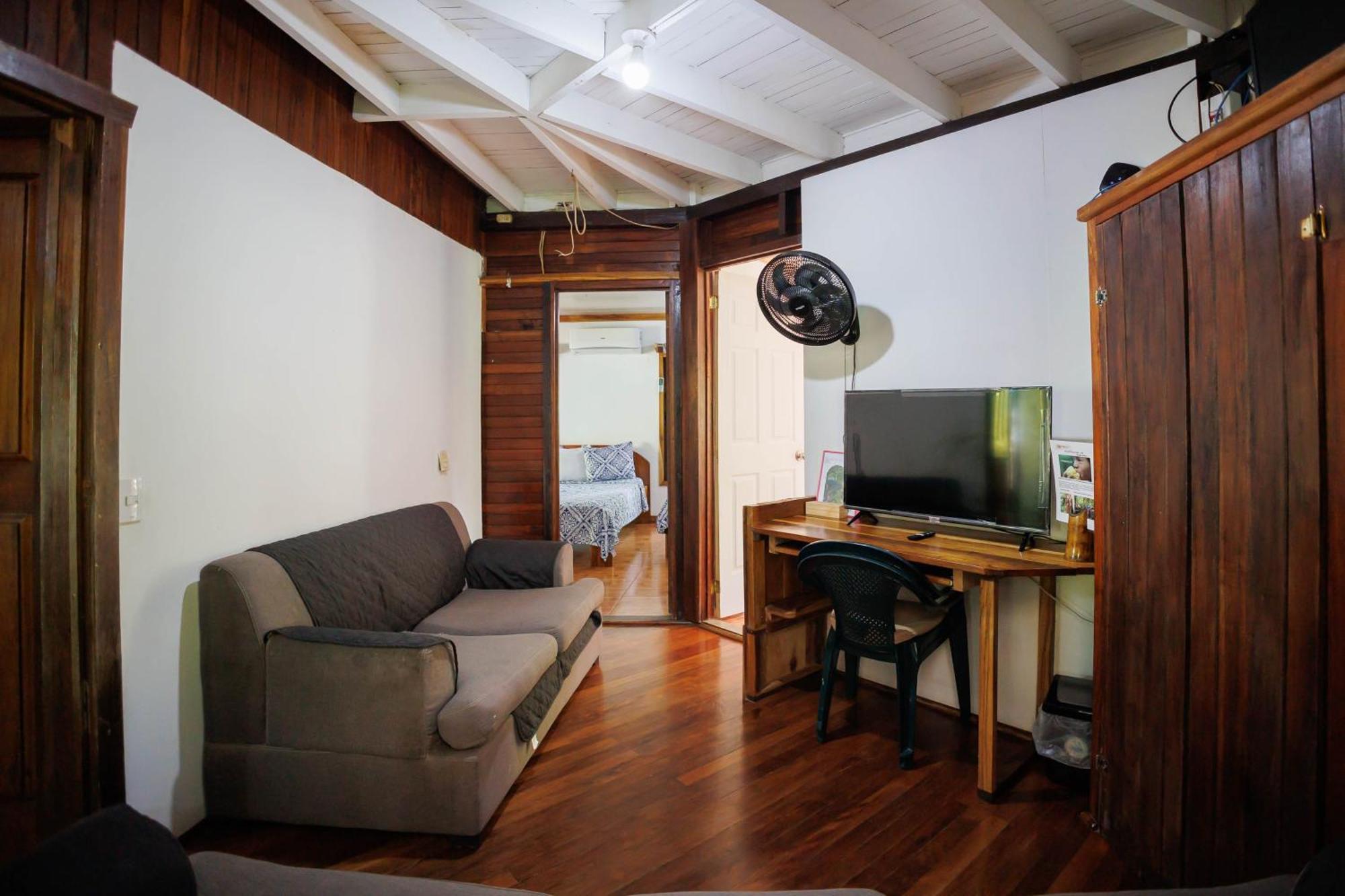 Bungalows Aché Cahuita Exterior foto